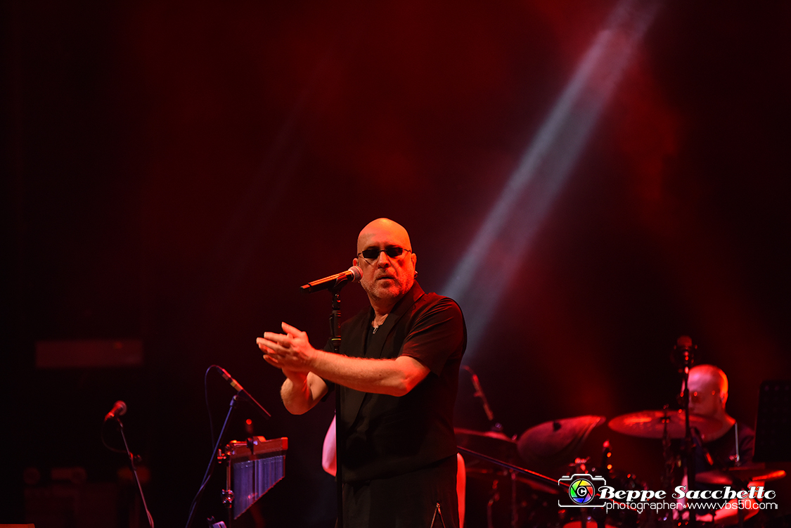 VBS_9157 - Concerto Mario Biondi - Romantic Tour 2022.jpg